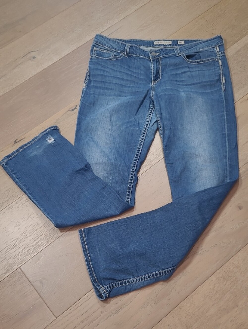BKE Women's Boot Cut Jeans - Medium Blue Wash